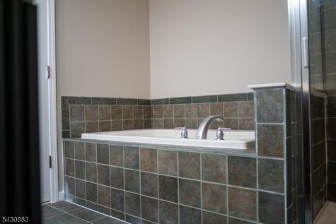 804 River Place Butler NJ 07405