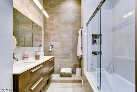 689 Luis Munoz Marin Boulevard Jersey City NJ 07310