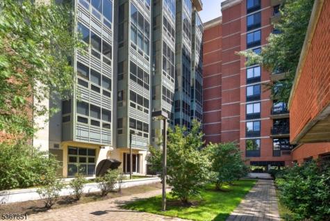 689 Luis Munoz Marin Boulevard Jersey City NJ 07310