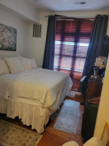3 Greenwich Drive Jersey City NJ 07305