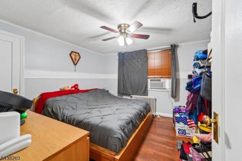 1705 Wood Avenue Roselle NJ 07203