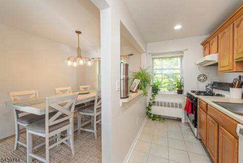 15 Wedgewood Drive Verona NJ 07044