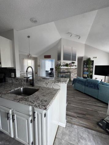 11 Windsor Court Hardyston NJ 07419