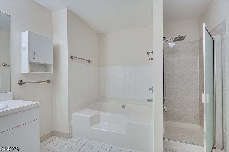 15 Allison Court South Brunswick NJ 08852
