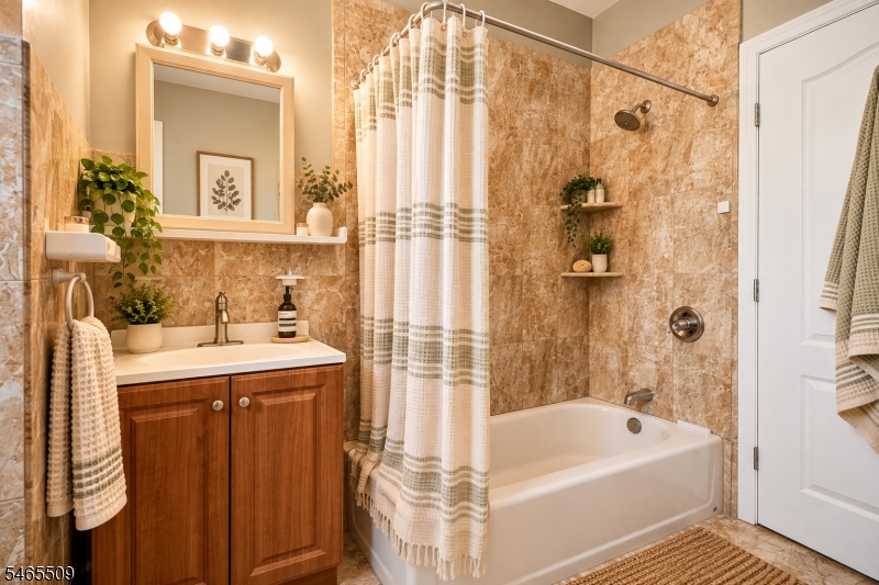 47 Campbell Avenue Hackensack NJ 07601