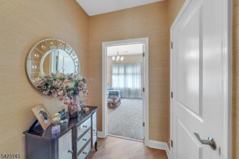 1107 Wickham Terrace Clifton NJ 07013