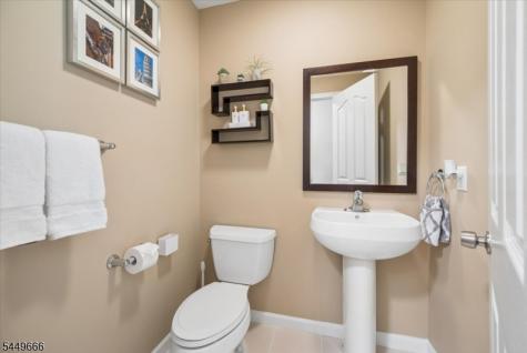 52 Henry Court Mount Arlington NJ 07856