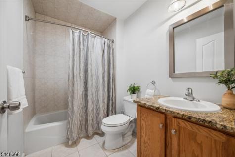 52 Henry Court Mount Arlington NJ 07856