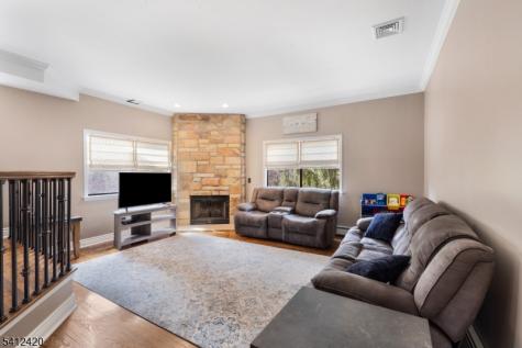 20 Powderhorn Drive Rockaway NJ 07866