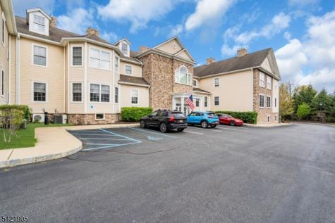 58 Brooklake Road Unit 21 Florham Park NJ 07932