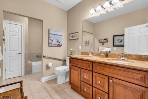 58 Brooklake Road Unit 21 Florham Park NJ 07932