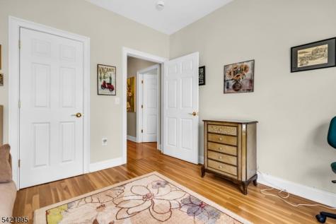 58 Brooklake Road Unit 21 Florham Park NJ 07932