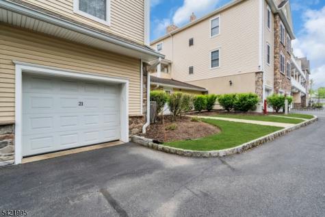 58 Brooklake Road Unit 21 Florham Park NJ 07932