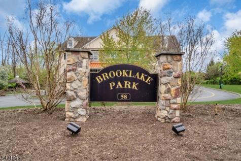 58 Brooklake Road Unit 21 Florham Park NJ 07932
