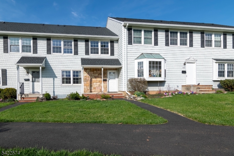 1502 William And Mary Common Hillsborough NJ 08844