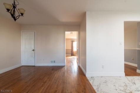 1502 William And Mary Common Hillsborough NJ 08844