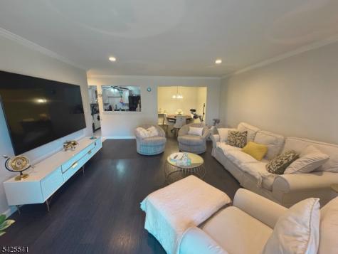 806 Eves Drive Hillsborough NJ 08844