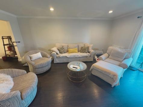 806 Eves Drive Hillsborough NJ 08844