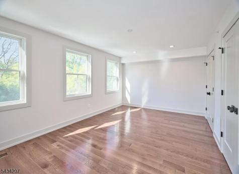 37 Ferry Street Lambertville NJ 08530