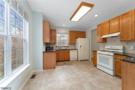 2 Brock Lane Mount Olive NJ 07840