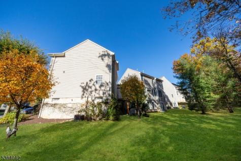 2 Brock Lane Mount Olive NJ 07840
