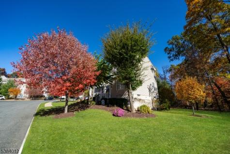 2 Brock Lane Mount Olive NJ 07840