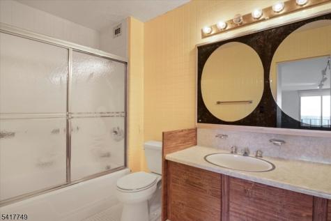 1 Claridge Drive Verona NJ 07044