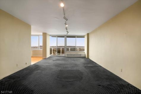 1 Claridge Drive Verona NJ 07044