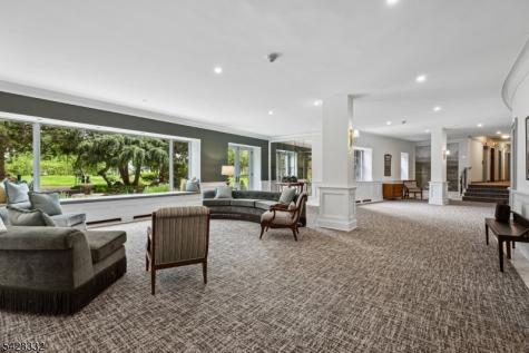 10 Crestmont Road 5j Montclair NJ 07042