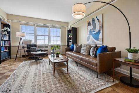 10 Crestmont Road 5j Montclair NJ 07042