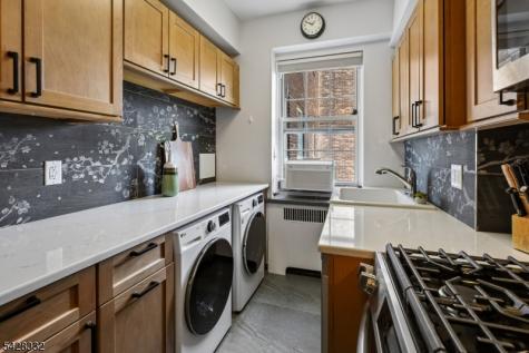 10 Crestmont Road 5j Montclair NJ 07042
