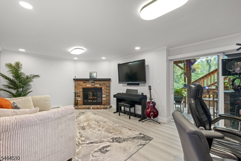 34 Bayberry Court Hillsborough NJ 08844