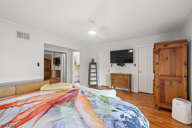 34 Bayberry Court Hillsborough NJ 08844
