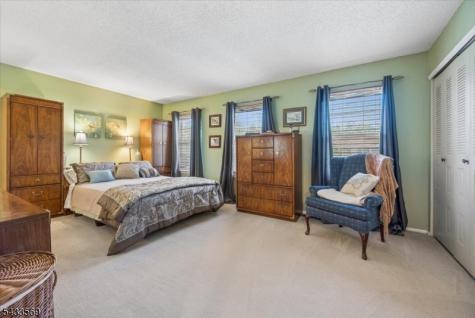 276 Penns Way Bernards NJ 07920