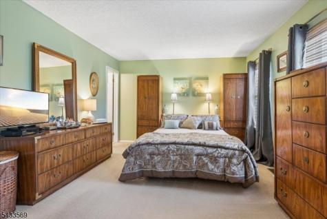 276 Penns Way Bernards NJ 07920