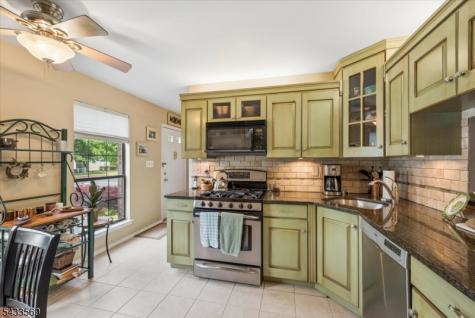 276 Penns Way Bernards NJ 07920