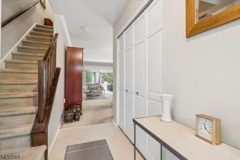 276 Penns Way Bernards NJ 07920