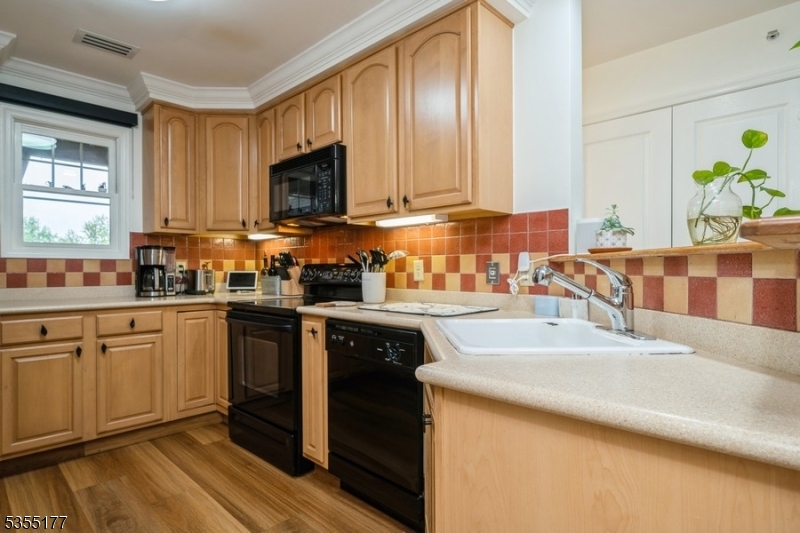 12 Pine Cres Unit 21 Vernon NJ 07462