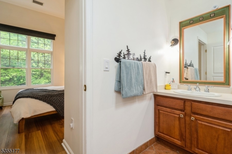 12 Pine Cres Unit 21 Vernon NJ 07462