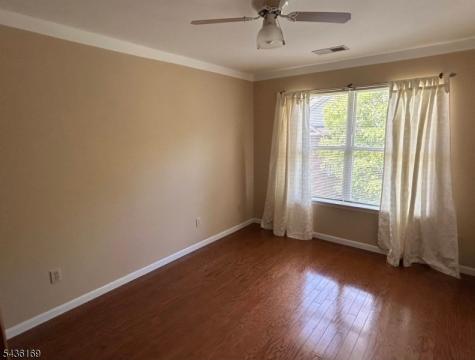 32 Rebecca Road East Hanover NJ 07936