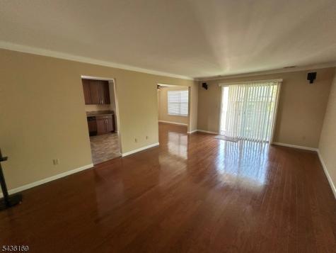 32 Rebecca Road East Hanover NJ 07936