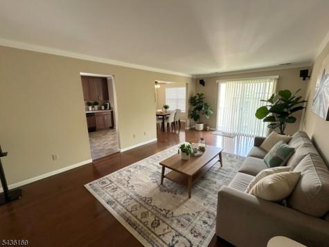 32 Rebecca Road East Hanover NJ 07936