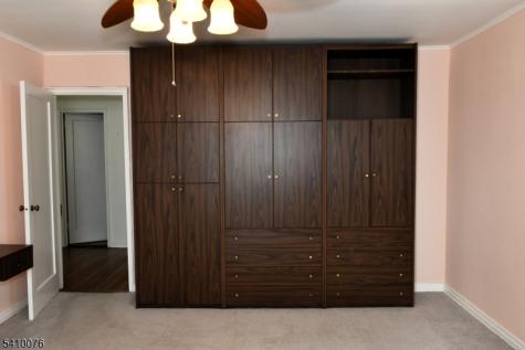 41 Elmwood Terrace Elmwood Park NJ 07407