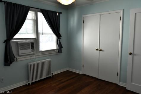 41 Elmwood Terrace Elmwood Park NJ 07407