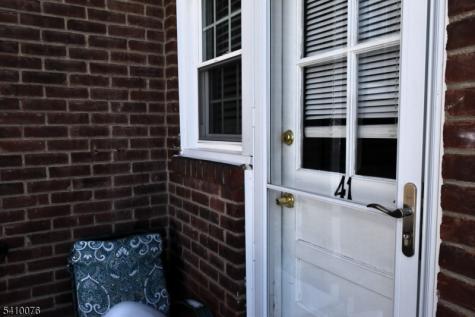 41 Elmwood Terrace Elmwood Park NJ 07407