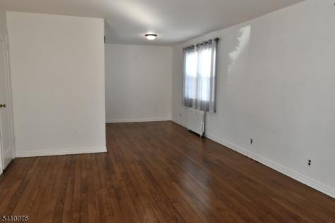41 Elmwood Terrace Elmwood Park NJ 07407