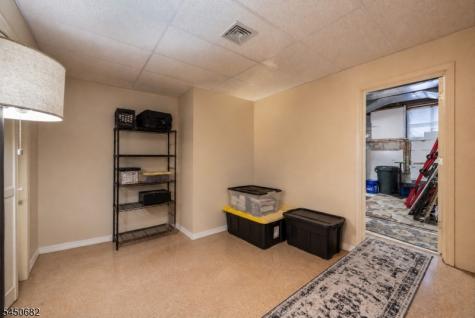 69 Davey Drive West Orange NJ 07052