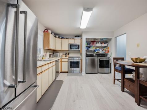 69 Davey Drive West Orange NJ 07052