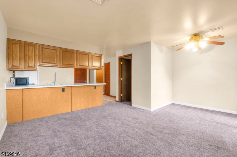 6 Baily Bunion Court Vernon NJ 07462