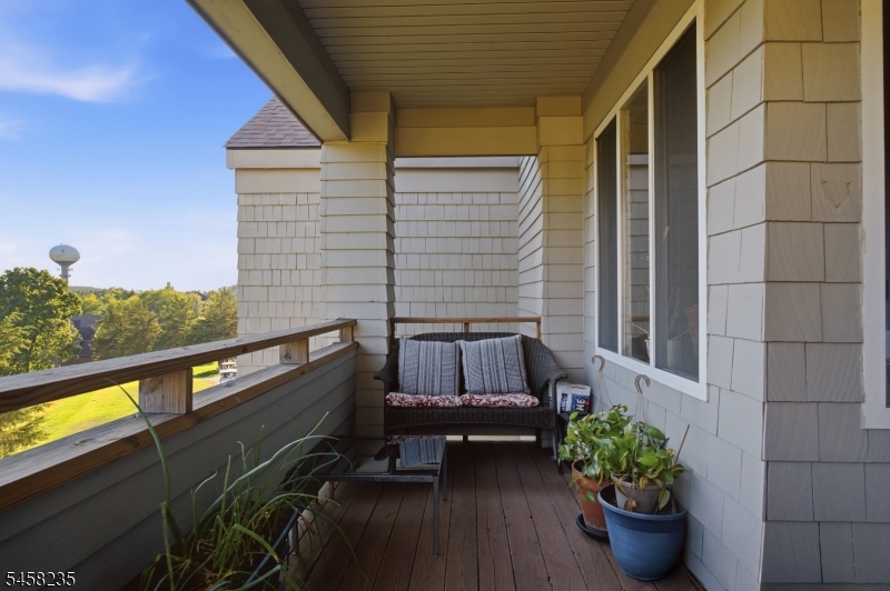 19 Windsor Court Hardyston NJ 07419